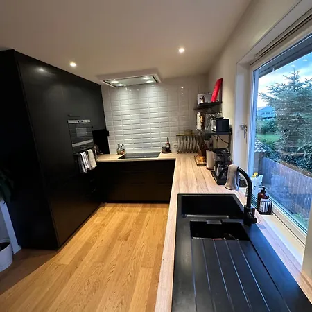Nydelig Hus Sentralt I Ons Stavanger