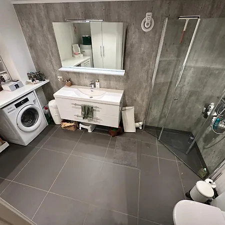 Nydelig Hus Sentralt I Ons Apartment *